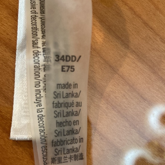 EUC Victoria’s Secret two piece swimsuit - Picture 5 of 6